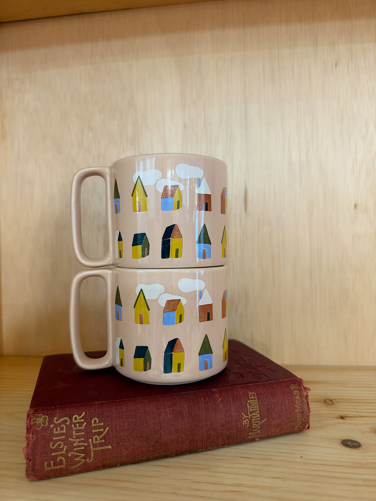 Danica Studio Burrow Midi Mug